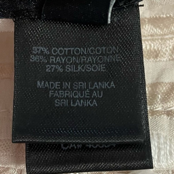 Marc by Marc Jacobs Cream Dress with gold buttons - Picture 7 of 13